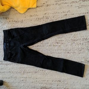 Everlane uniform black skinny jeans